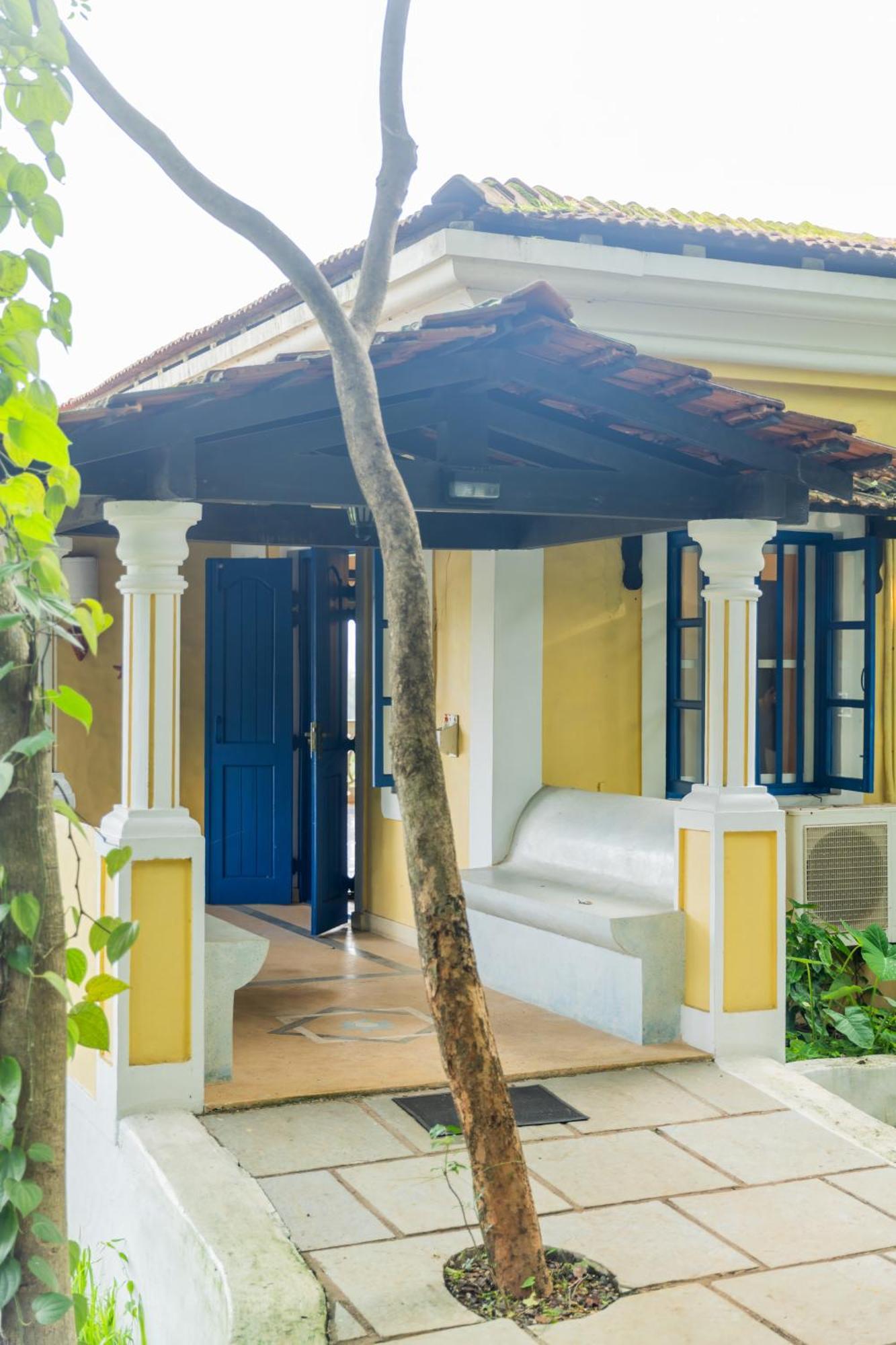 Wildflower Villas - All Villa Hotel, Family Run Candolim Extérieur photo