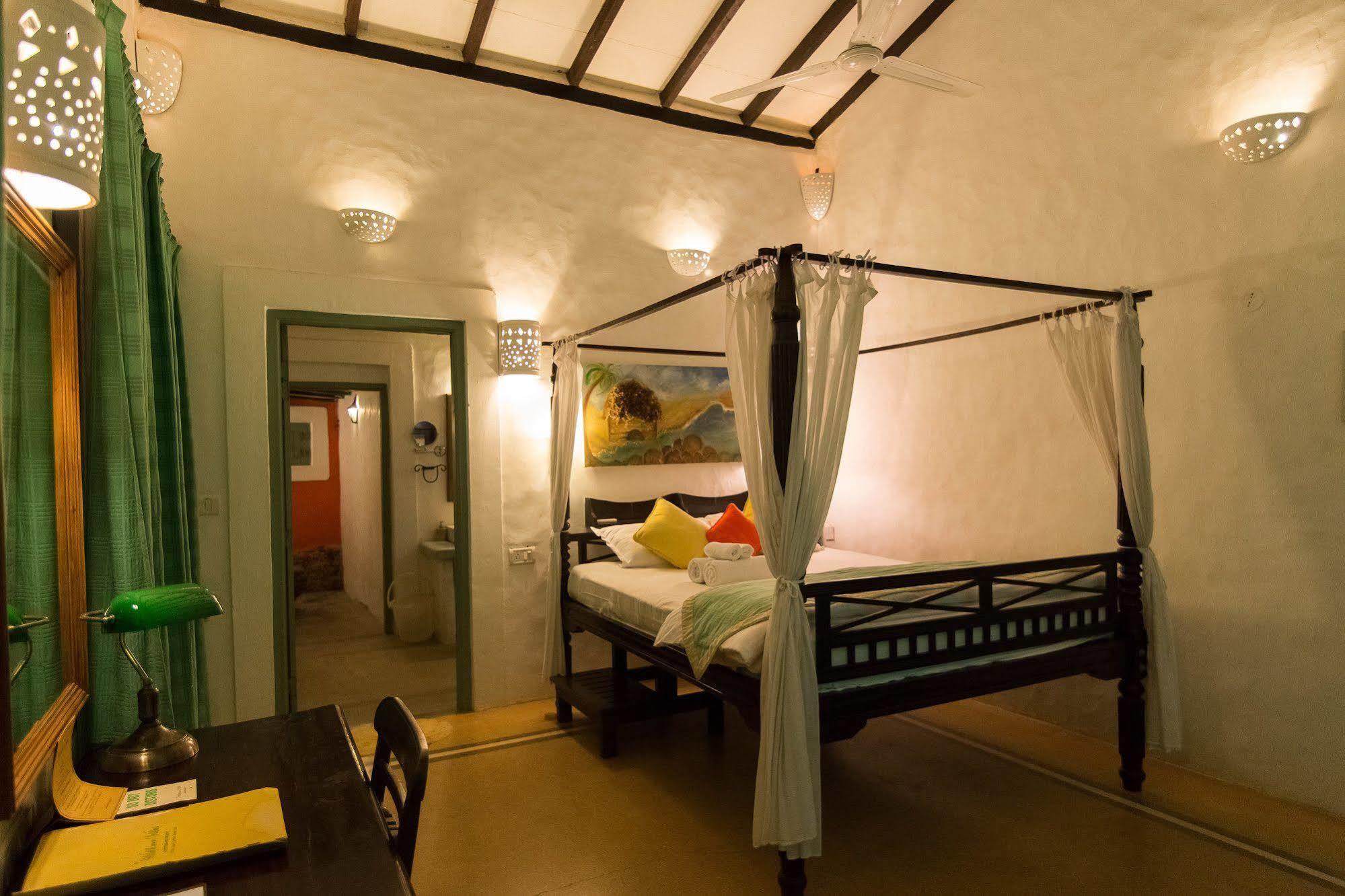 Wildflower Villas - All Villa Hotel, Family Run Candolim Extérieur photo