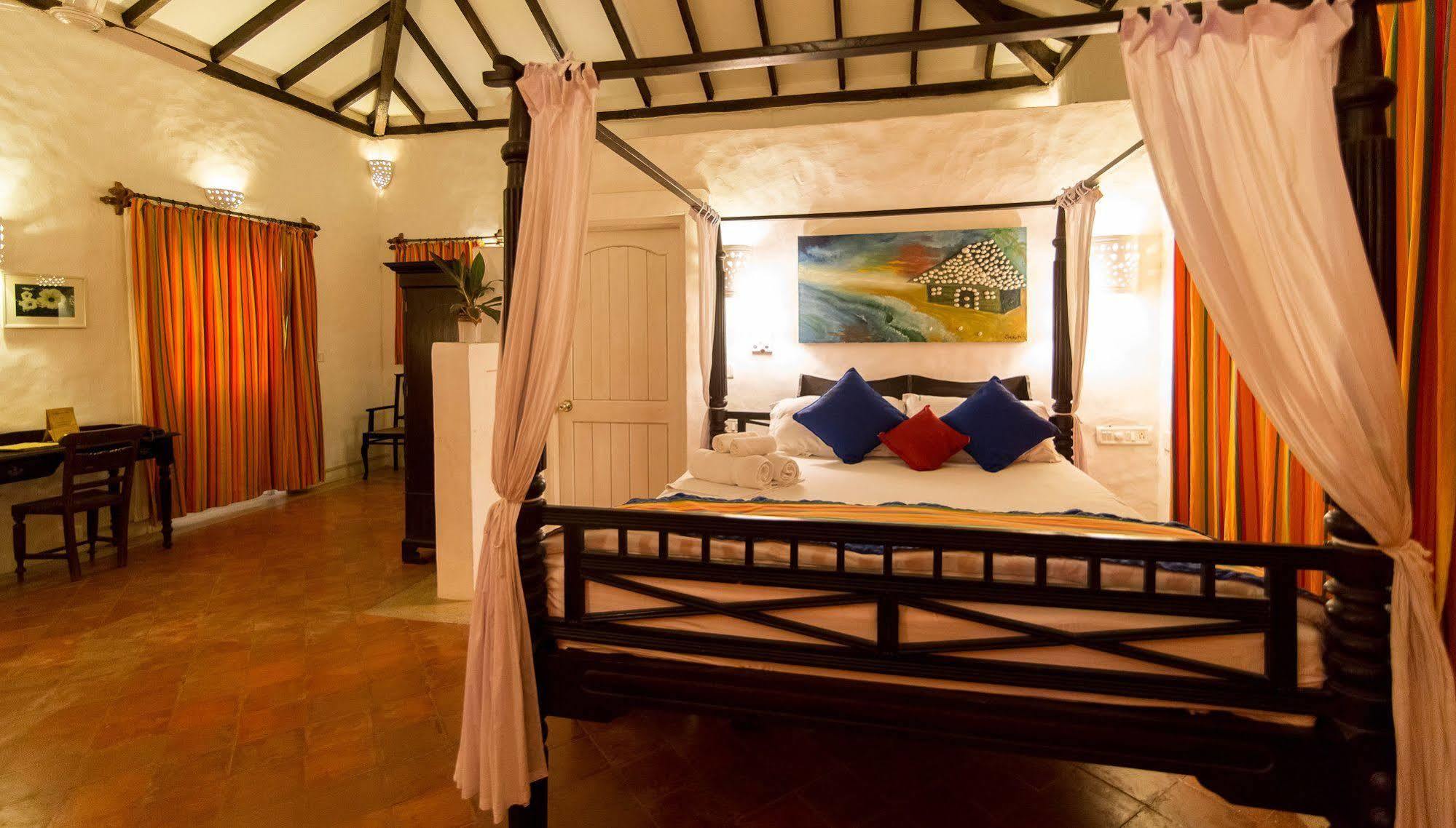 Wildflower Villas - All Villa Hotel, Family Run Candolim Extérieur photo